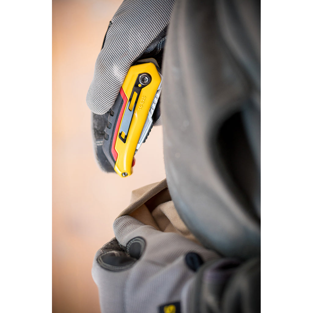 Stanley Fatmax Retractable Folding Knife | 0-10-825