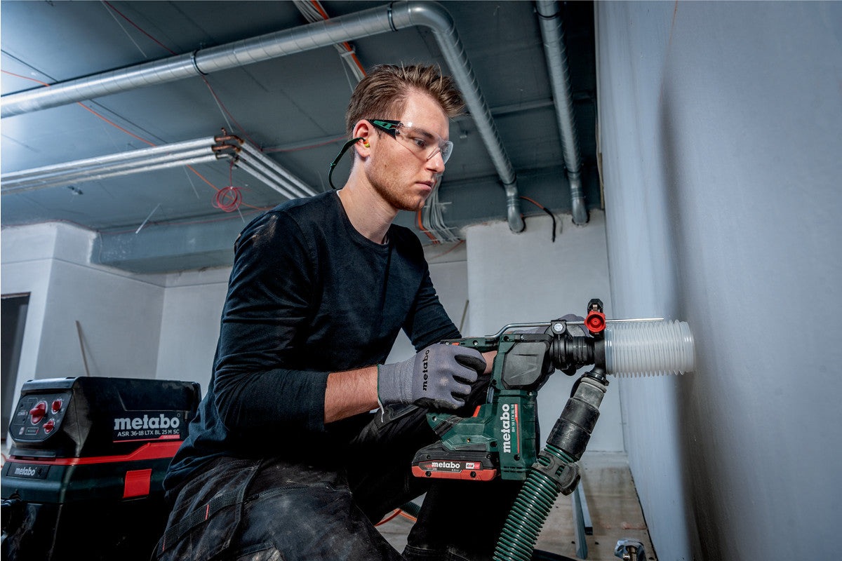BH 18 LTX BL 16 (600324840) Cordless rotary hammer