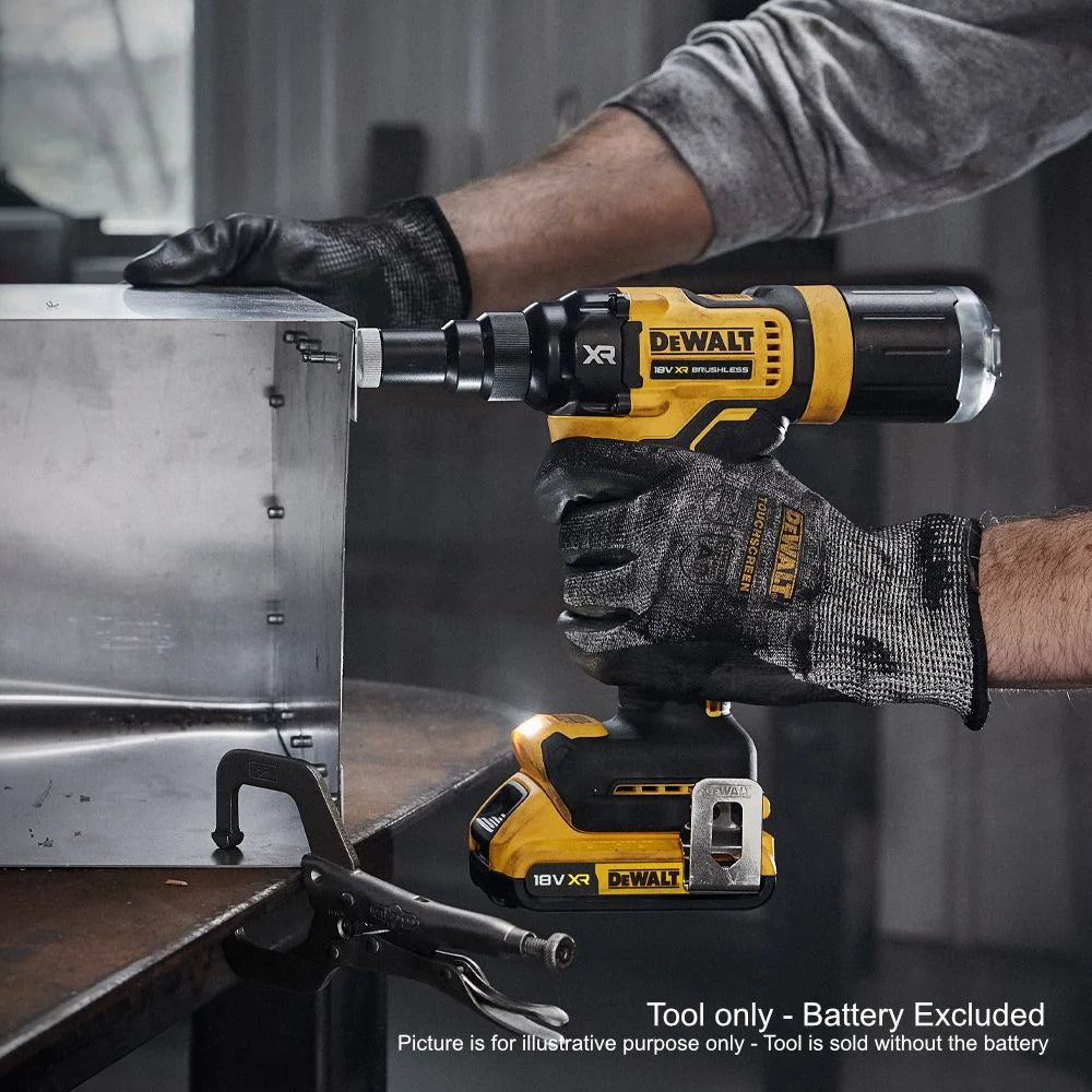 DEWALT 18V Brushless 4.8mm Rivet Gun | DCF403NT