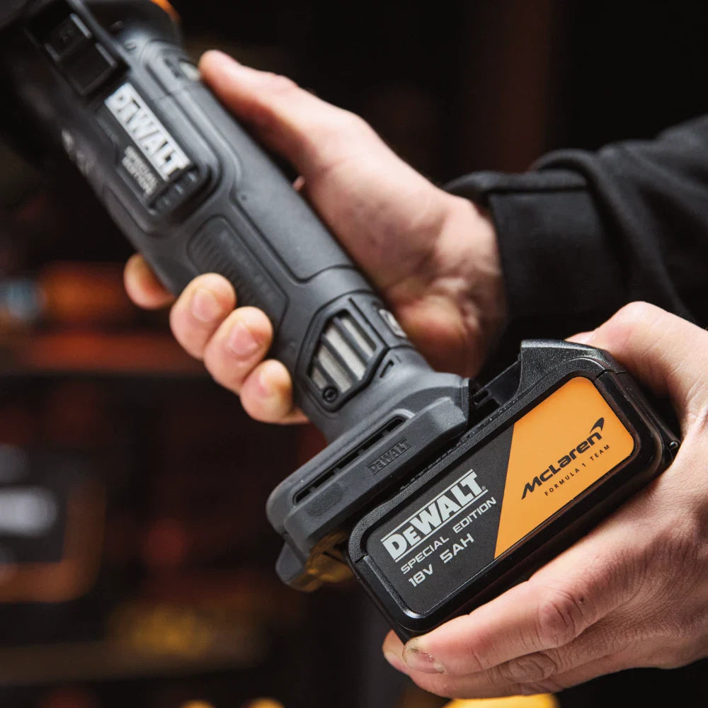 DEWALT x McLaren 18V XR Twin Kit | DCK2223MP2T