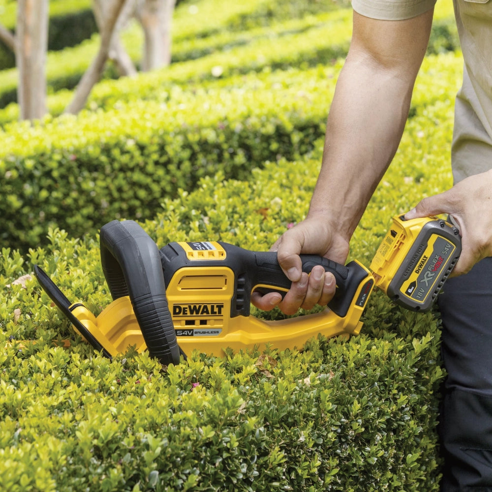 DEWALT 54V Hedge Trimmer | DCMHT573N