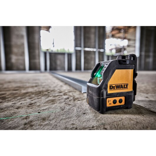DEWALT Cross Line Green Laser | DW088CG
