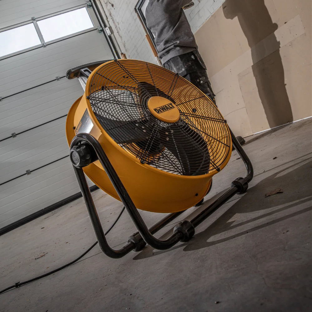 DEWALT Floor Fan 51cm | DXF2067