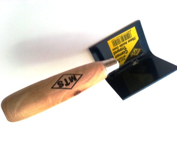TROWEL MTS CORNER I/C W/HNDL 75MM 60010