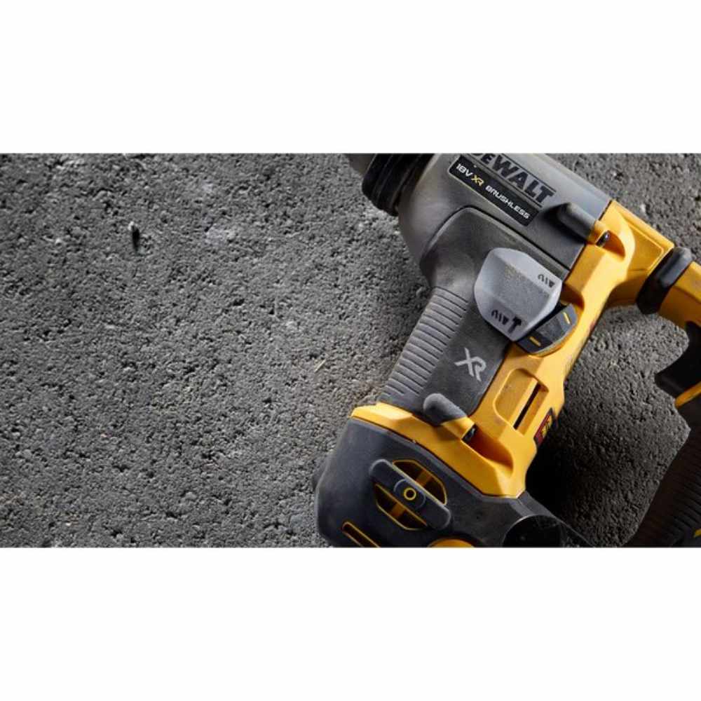 DEWALT 18V Brushless SDS+ Rotary Hammer | DCH172D2
