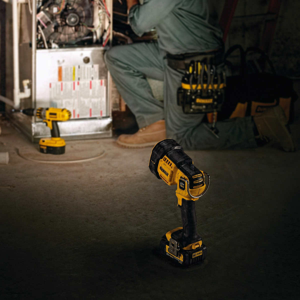 DEWALT 18V LED Spot Light | DCL043
