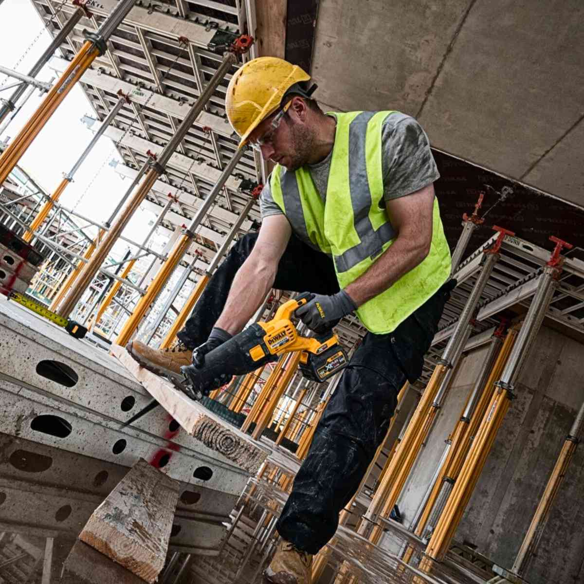 DEWALT 54V Brushless Reciprocating Saw | DCS388N