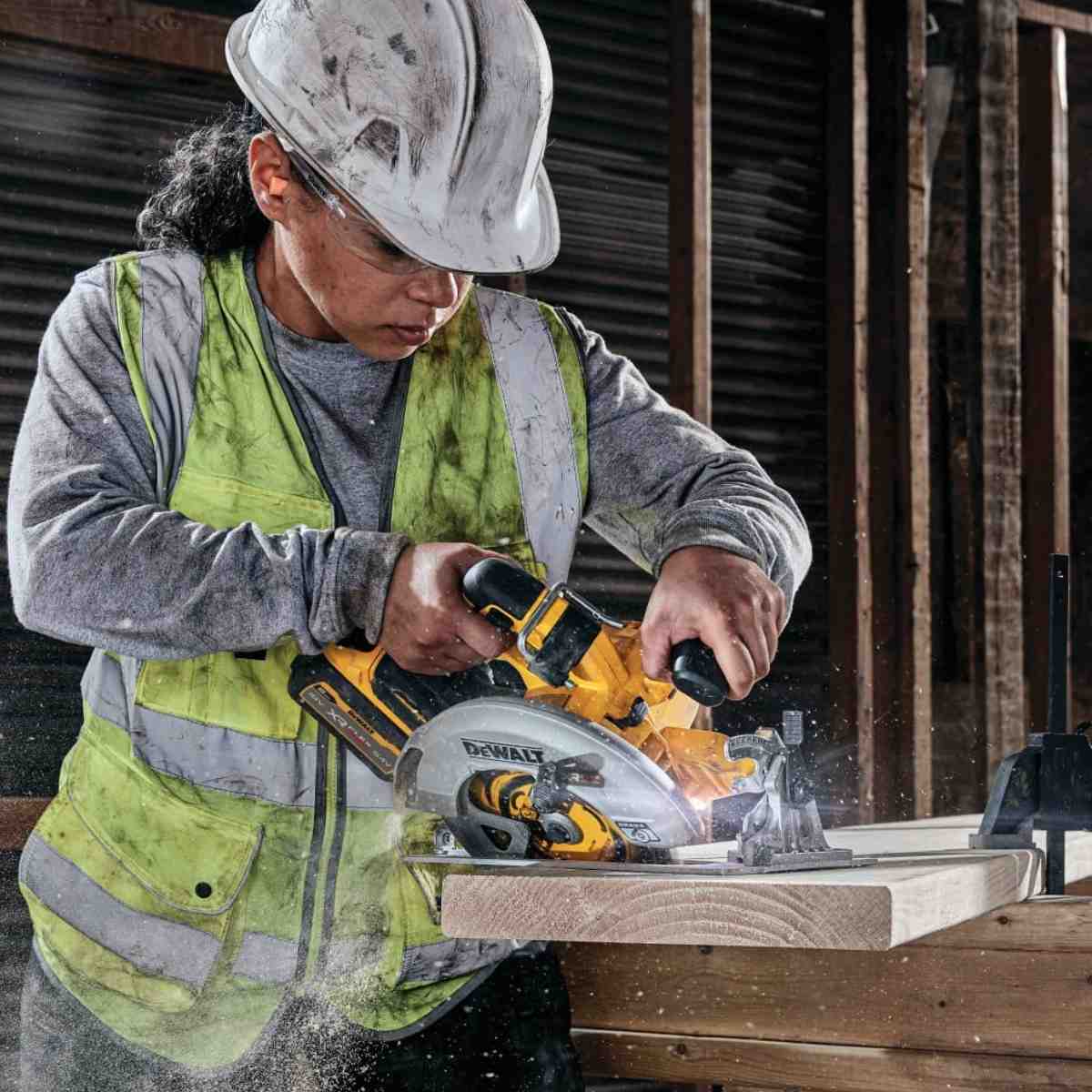 DEWALT 18V Flexvolt Advantage Circular Saw | DCS573NT