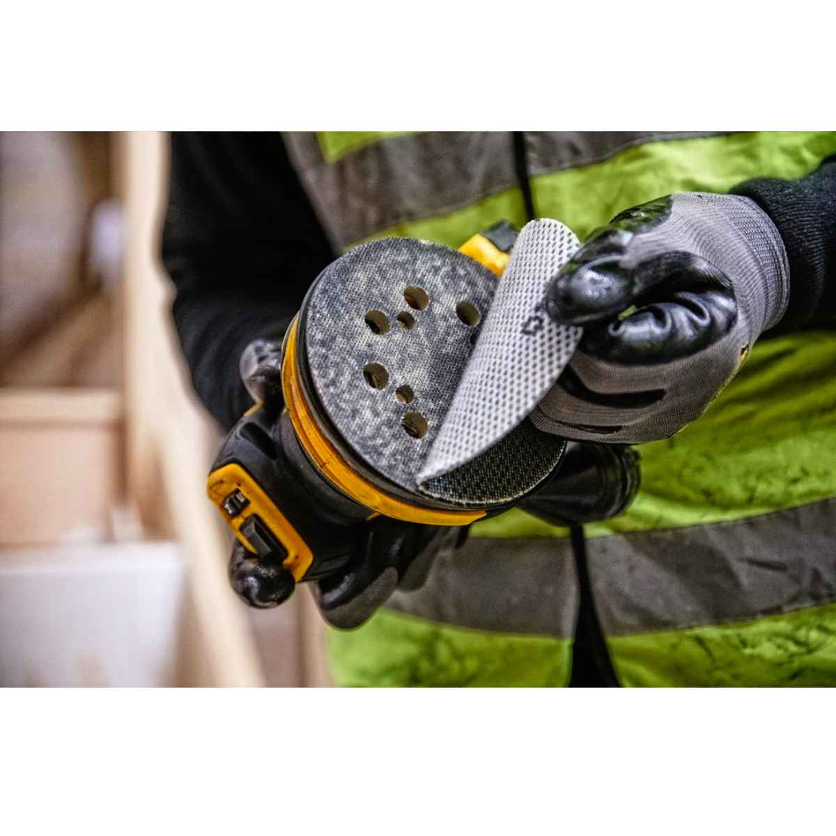 DEWALT 18V Brushless 125mm Sander | DCW210NT