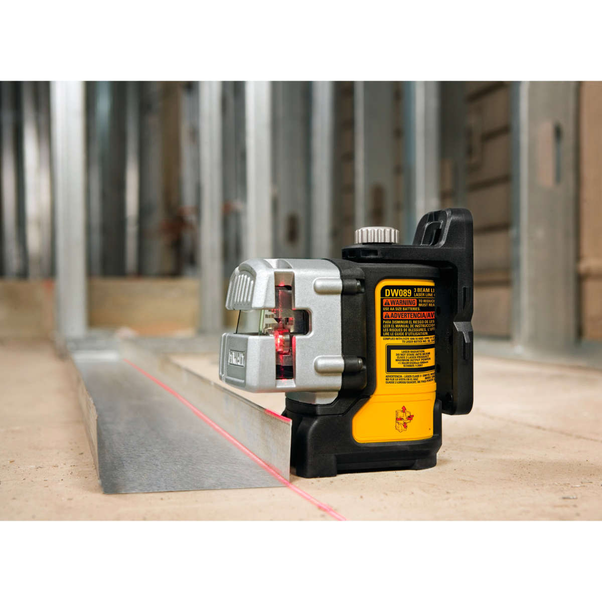 DEWALT 3 Beam Cross Line Laser | DW089K