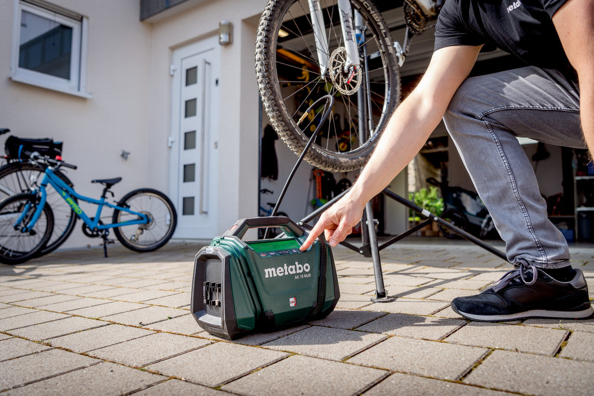 AK 18 Multi (600794850) Cordless compressor