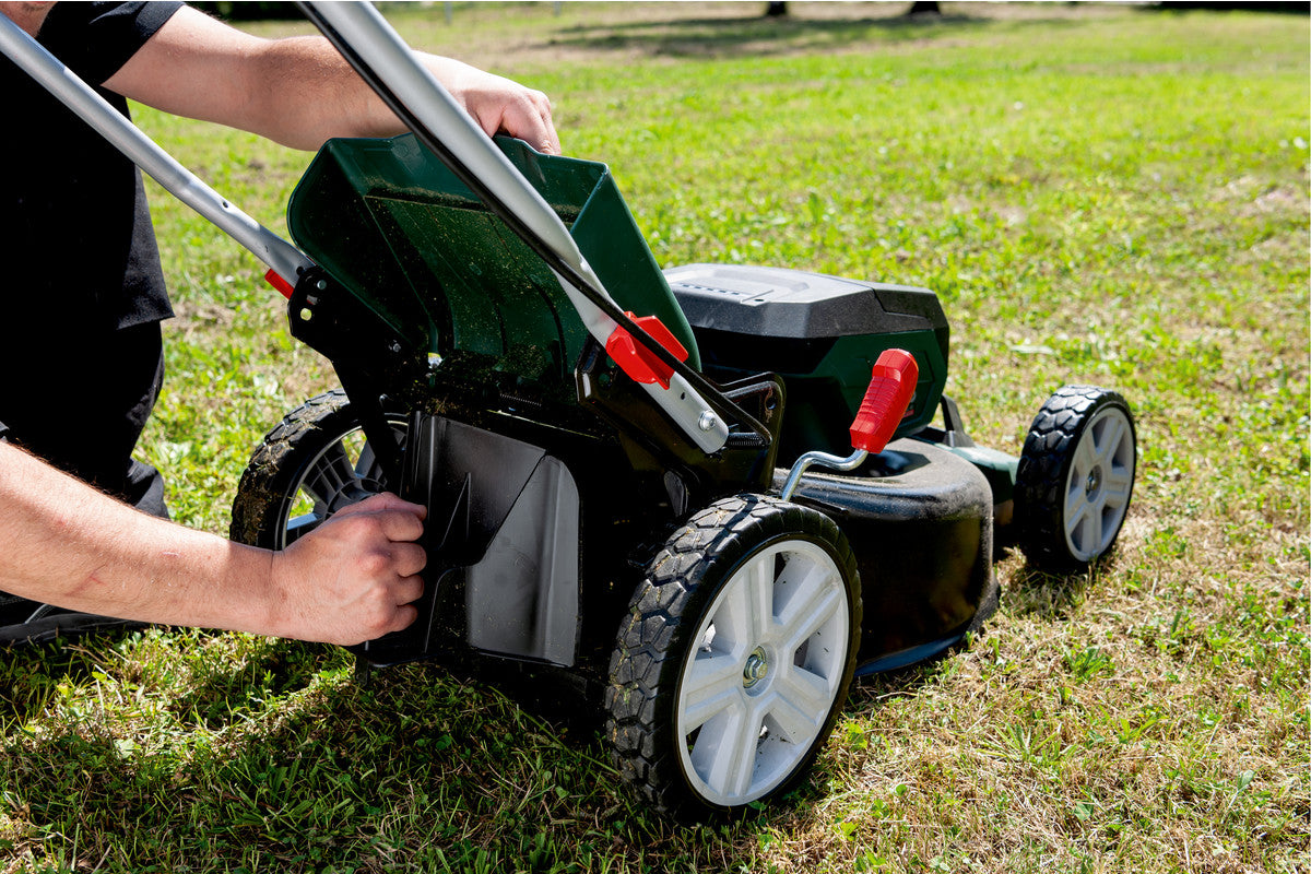RM 36-18 LTX BL 46 (601606850) Cordless lawn mower