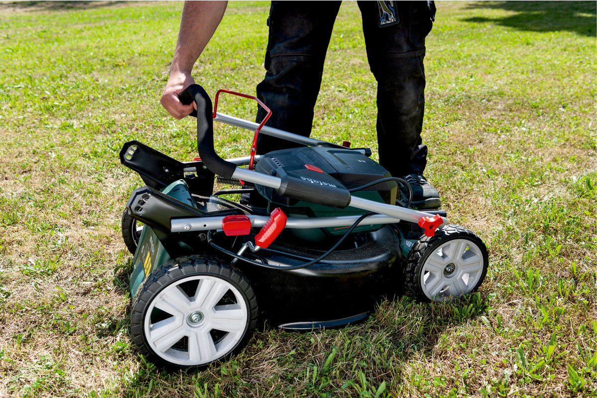 RM 36-18 LTX BL 46 (601606850) Cordless lawn mower
