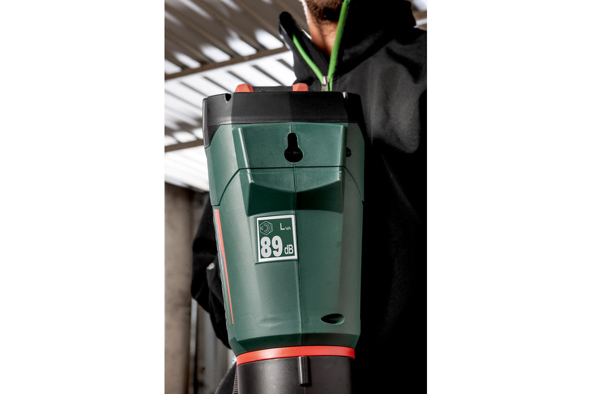 LB 18 LTX BL (601607850) Cordless leaf blower