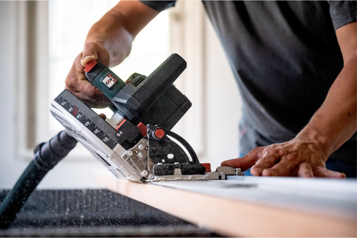 KT 18 LTX 66 BL (601866840) Cordless plunge cut saw