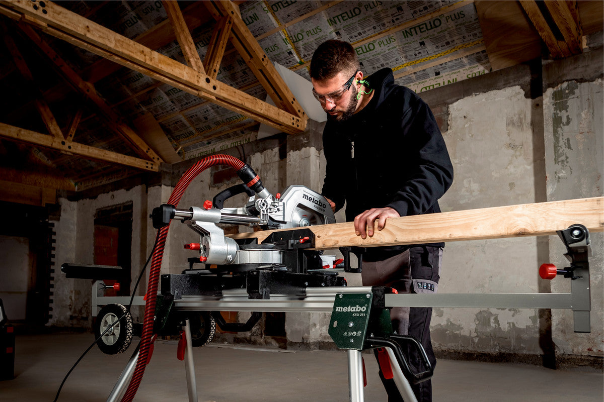KGS 216 M (613216000) Mitre saw