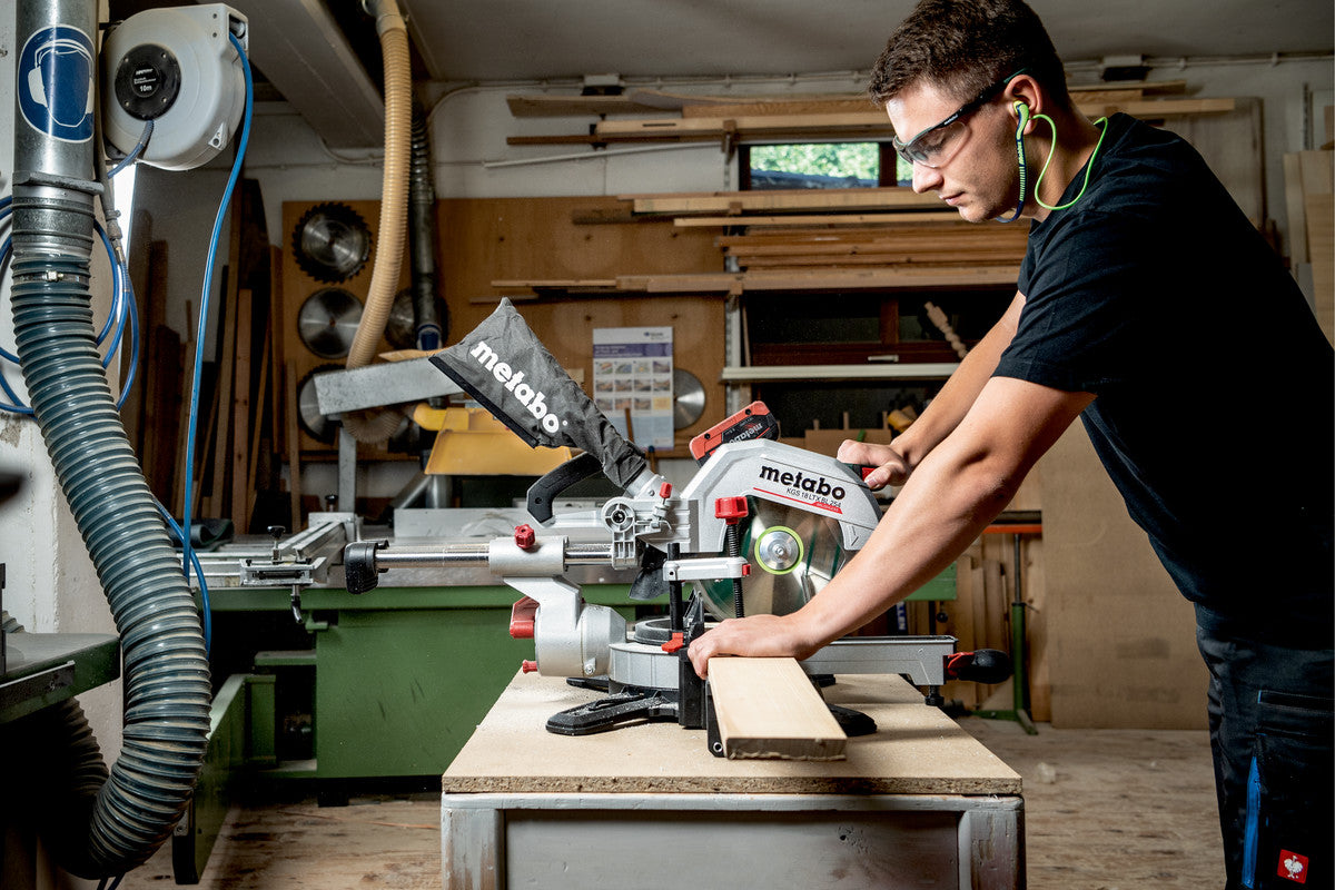KGS 18 LTX BL 254 (614254850) Cordless mitre saw