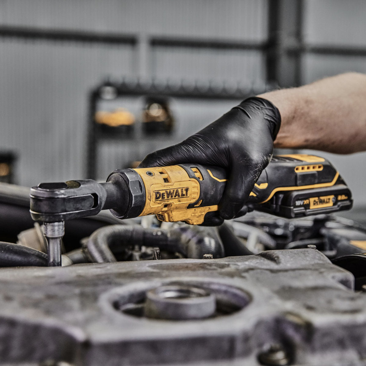 DEWALT 18V Ratchet 1/2" Open Head | DCF512N