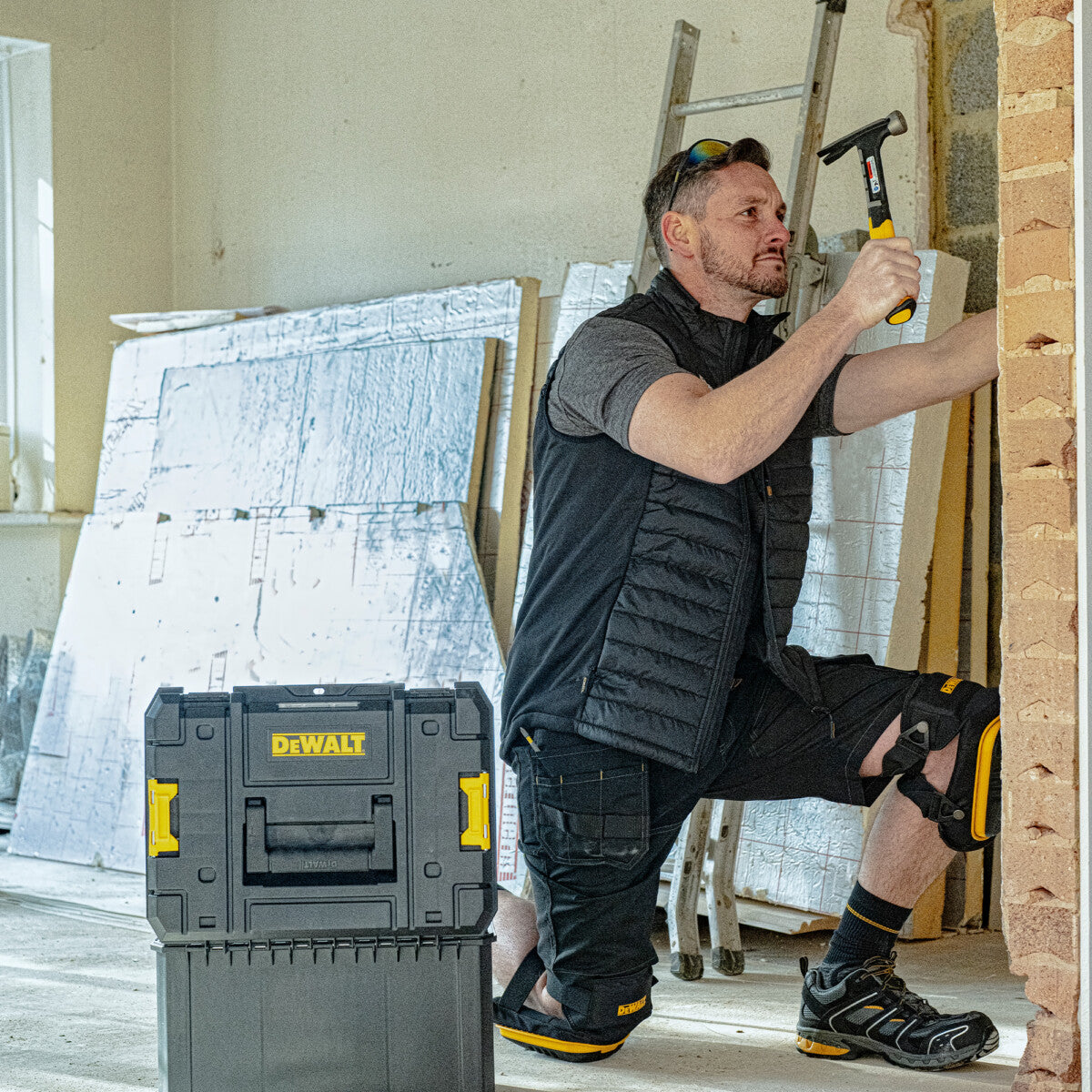 DEWALT Force Body Warmer | Large