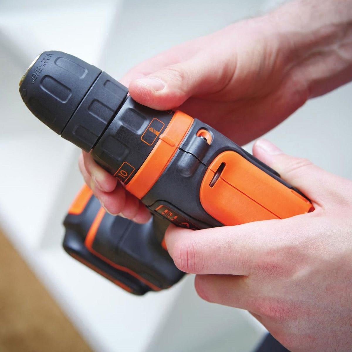 Black&Decker 10.8V Drill Driver | BDCDD12