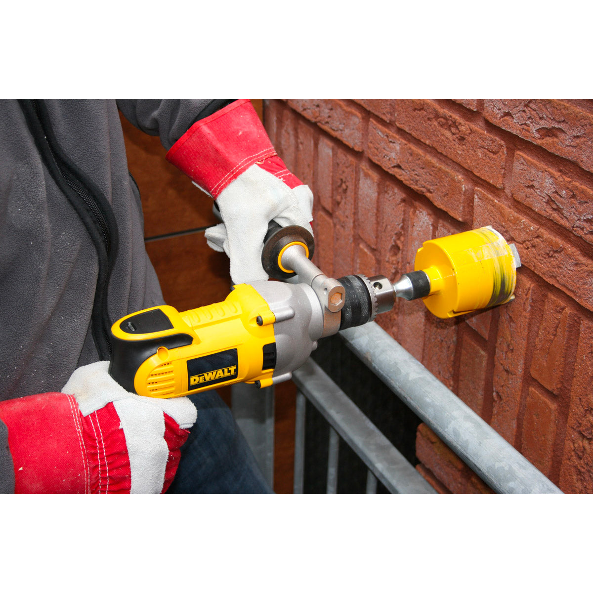DEWALT Dry Diamond Core Drill 16mm 1300W | D21570K