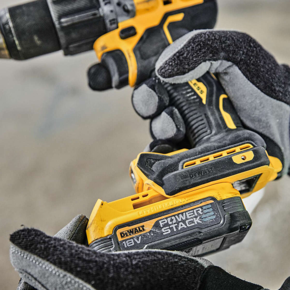 DEWALT 18V Brushless Powerstack Hammer Drill | DCD805E1T