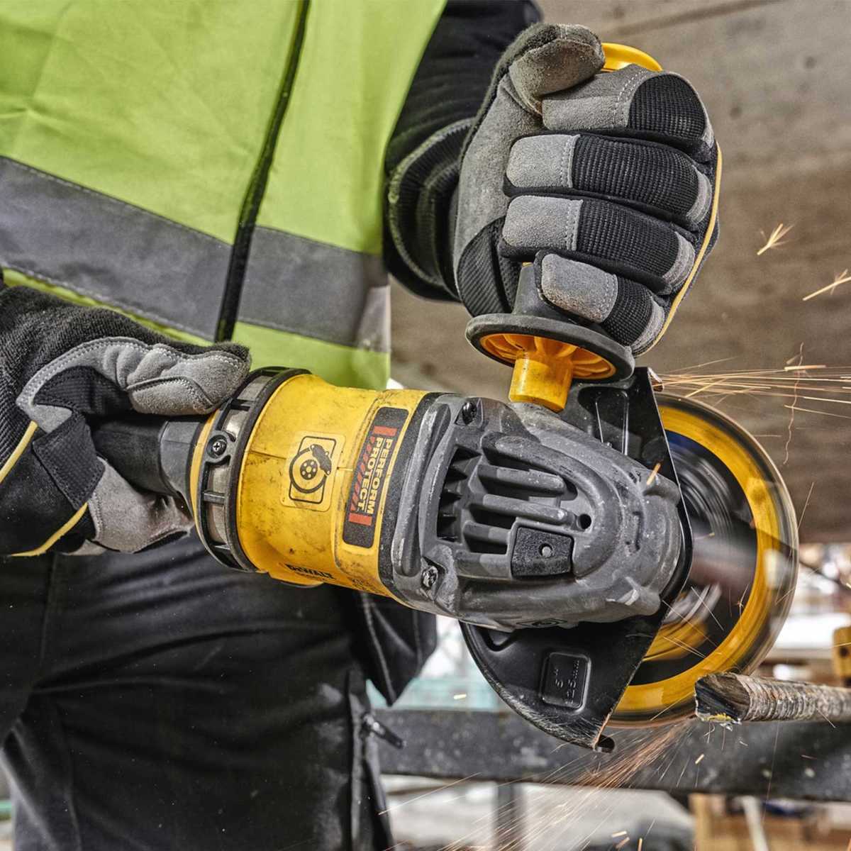 DEWALT Cordless 54V Brushless Angle Grinder 125mm | DCG418NT
