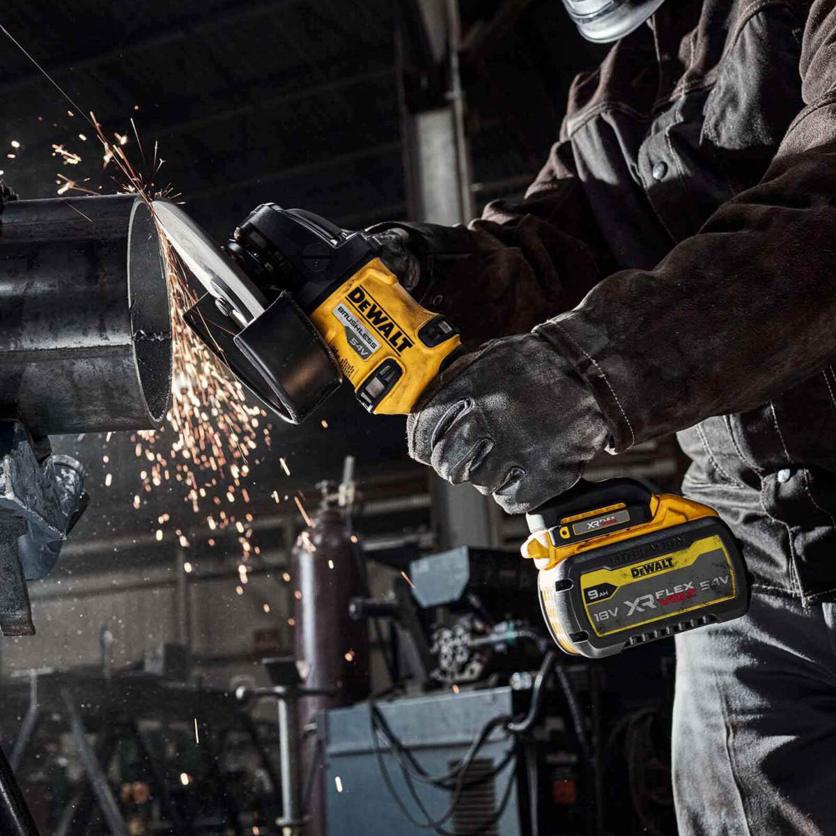 DEWALT Cordless 54V Brushless Angle Grinder 180mm | DCG440N