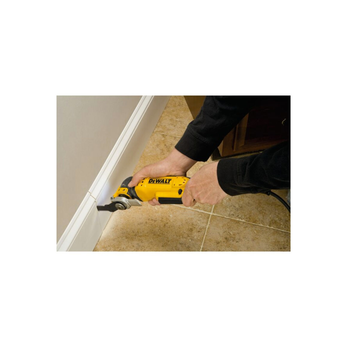 DEWALT Bi-Metal Hardwood Blade for Multi-Tool 67x30mm | DT20703